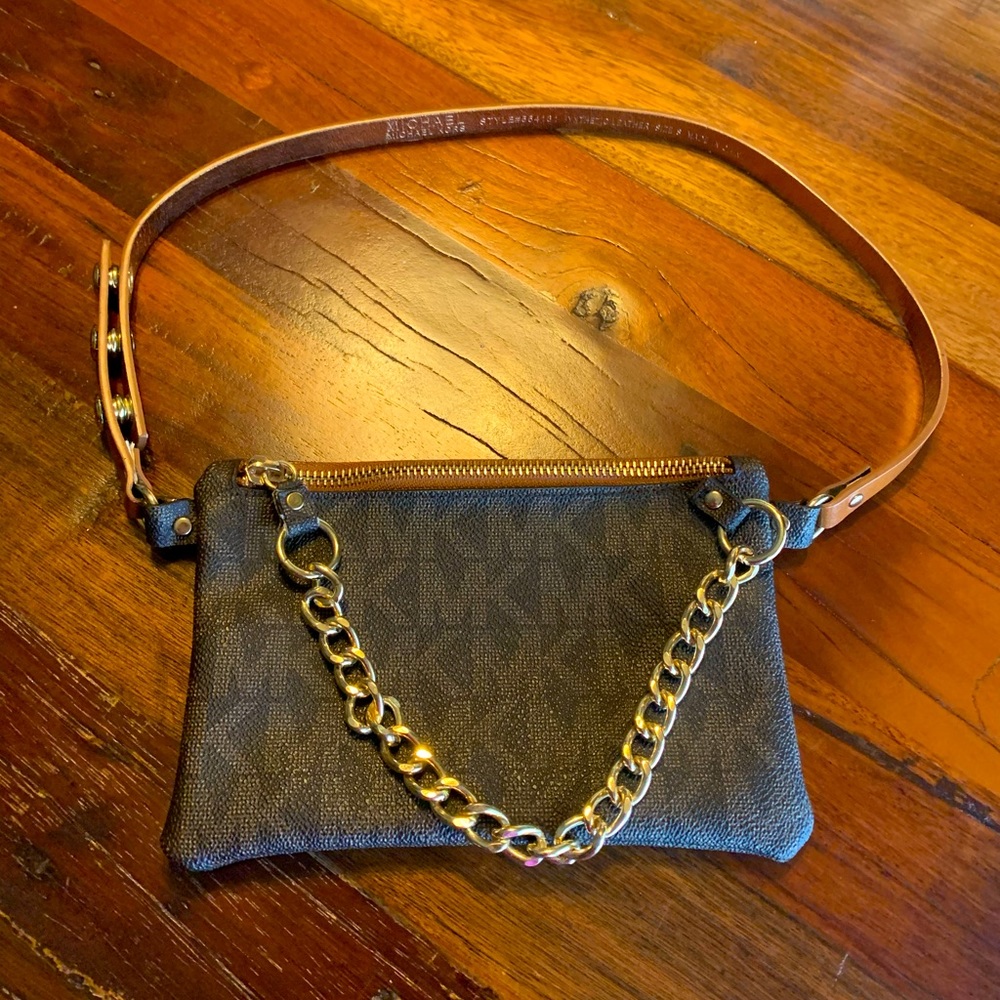 Micheal Kors Fanny pack hip sack